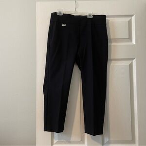 Macy’s Alfani brand Pull-on Capri Pants - Black - LIKE NEW